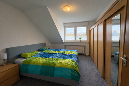 3-Zimmerwohnung mit Dachterrasse in gepflegtem Mehrfamilienhaus - Foto 4