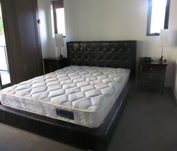 FURNISHED UNIT IN THE HEART OF THE CITY - Photo 3