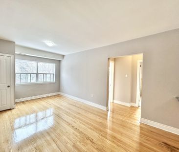 For Lease - 100 Twenty Fifth Street Unit# 8, Toronto, Ontario - Photo 1