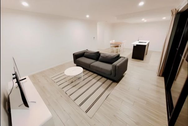 2 bed 1 bath - Photo 1