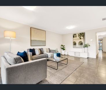 Spacious & Stylish Family Home - Photo 5
