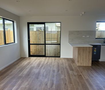 Brand New Stunning 3-bedroom Duplex in Manurewa - Photo 5