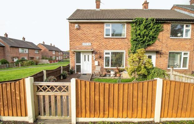 2 bedroom terraced house to rent - Photo 1
