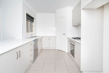 Neat and Tidy Townhouse - Photo 5