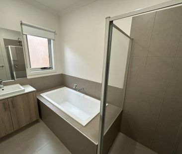 26 Rejoice Street, Tarneit VIC, Belconnen - Photo 1