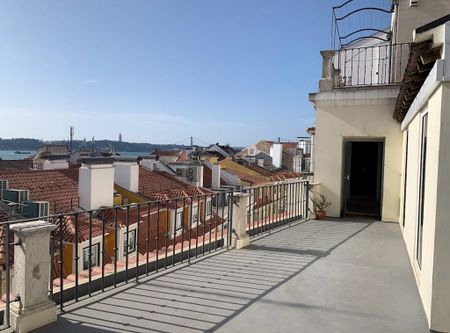 Rua Duques de Bragança, Lisbon, Lisbon 1200-182 - Photo 5