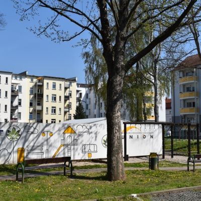 Geräumige 2-Raum-Wohnung mit Balkon - Foto 1