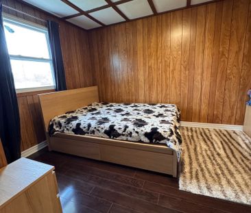 For Lease - 2 Bradford Street, East Gwillimbury, Ontario - Photo 6