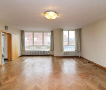 Karaktervol app. met 2 slpks en garage in hartje centrum te Diest - Photo 6