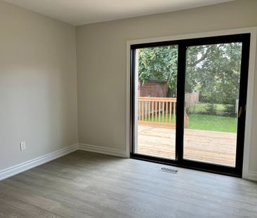 For Lease - 145 Earlton Road Unit# Main, Toronto, Ontario - Photo 3