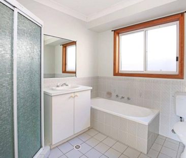 3 Bedroom Semi-Detached Home – Shoalhaven Heads - Photo 4