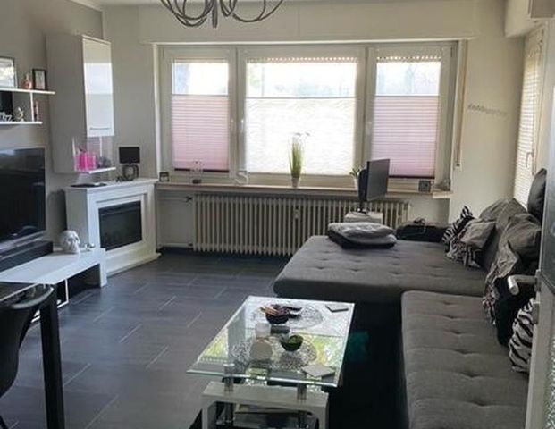 Großzügig geschnitten, Zentrumsnah, S-Bahn in 10 Min. fußläufig erreichbar - Photo 1