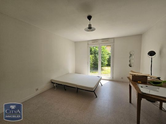 Location Appartement 1 pièce 20m² POITIERS 86000 - Photo 1