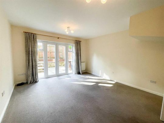 3 bedroom terraced house to rent - Photo 1