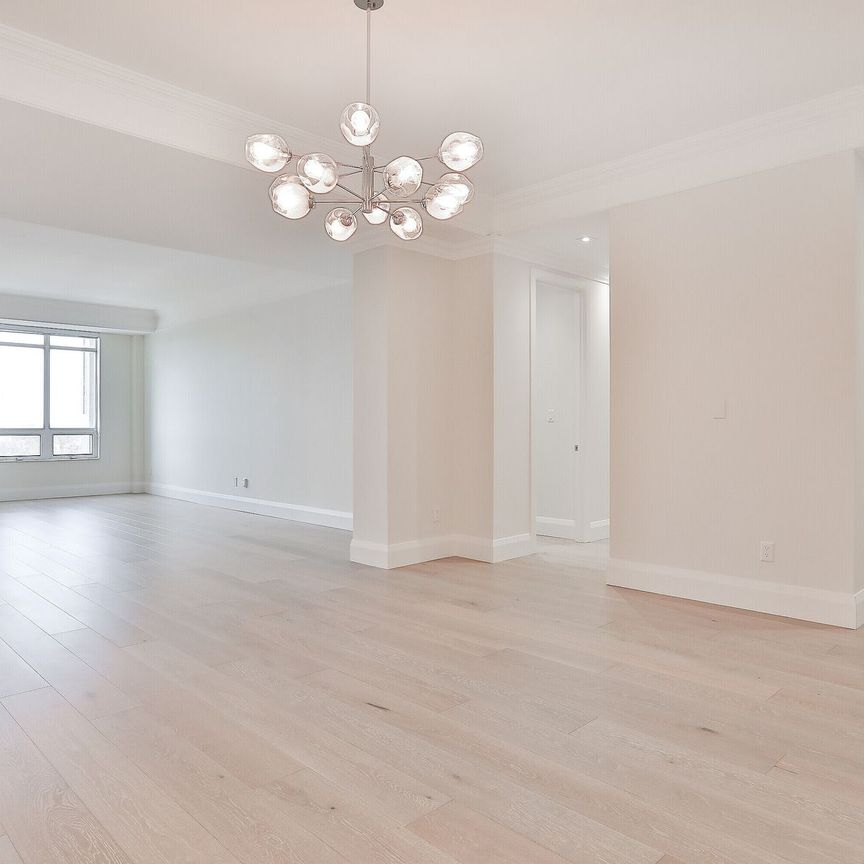 99 Avenue Rd 1101, ON, CA, Toronto - Photo 1