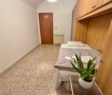 Via Bernardino Galliari, Turin, Piedmont 10125 - Foto 2