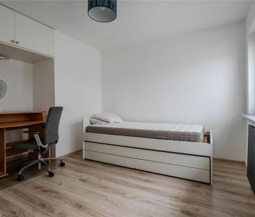 4 bedroom terraced house to rent - Photo 5