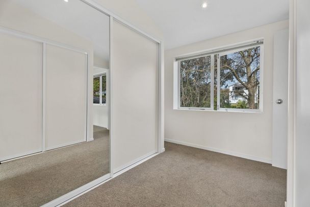 Sun-Soaked Urban Townhouse in the Heart of Freemans Bay - Photo 1
