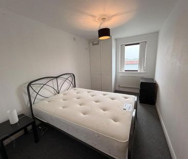 Apartment 54 St. Johns Wharf 1-3 Laganbank Road, Belfast, BT1 3LT - Photo 6