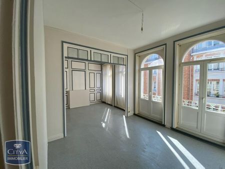 Location Appartement 2 pièces 60m² LILLE 59000 - Photo 2