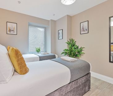 2 Bed Flat, Green Diamond, BN1 - Photo 6