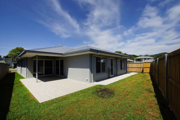 Korora, 9 Trevally Street - Photo 1