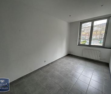 Location Appartement 2 pièces 47m² ST ETIENNE 42100 - Photo 3