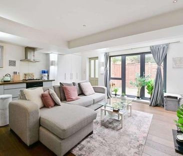 Cromwell Road, Wimbledon, SW19 - Photo 1