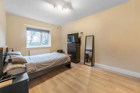 3 bedroom flat to rent - Photo 3
