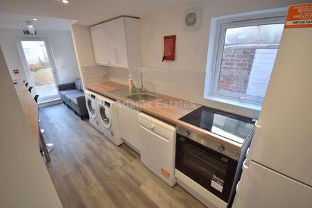 Connaught Road, Reading, RG30 - Photo 2