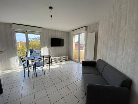 Location appartement 2 pièces 44.4 m² à Valence (26000) 5 - Photo 1