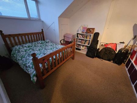 2 bedroom terraced house to rent - Photo 5