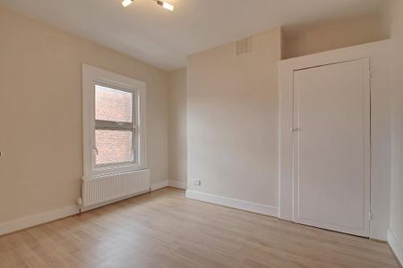 3 bedroom maisonette to rent - Photo 2
