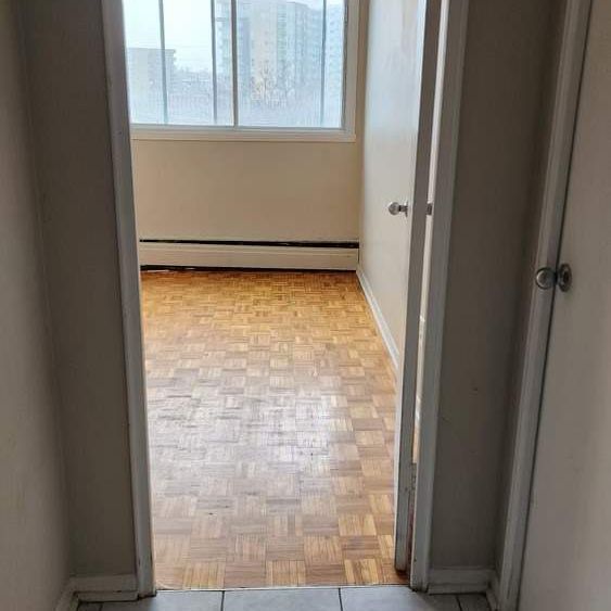 2 CH - 1 SDB - Montréal - $1,695 /mo - Photo 1