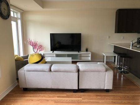 For Lease - 9601 Jane Street Unit# 4, Vaughan, Ontario - Photo 2