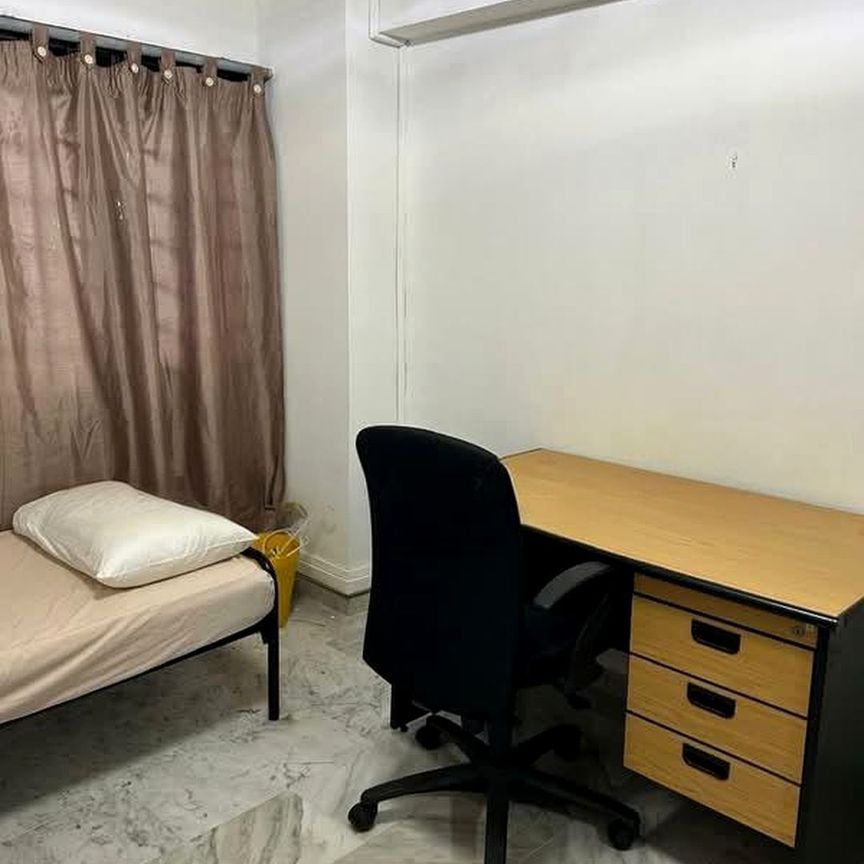 Blk 13 Holland Vista (Queenstown), HDB 4 Rooms - For Rent - Photo 1