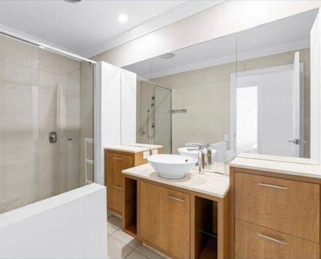 Surfers Paradise - Photo 4