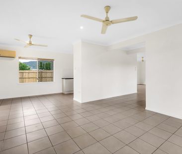 Spacious 4-Bedroom Family Home - Photo 5