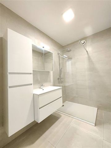 Appartement te huur - Photo 3