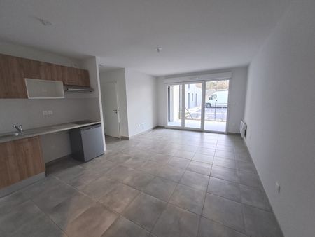 Location Appartement 2 pièces 42m² PERPIGNAN 66000 - Photo 2