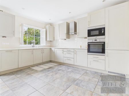 4 bedroom terraced house to rent - Photo 2