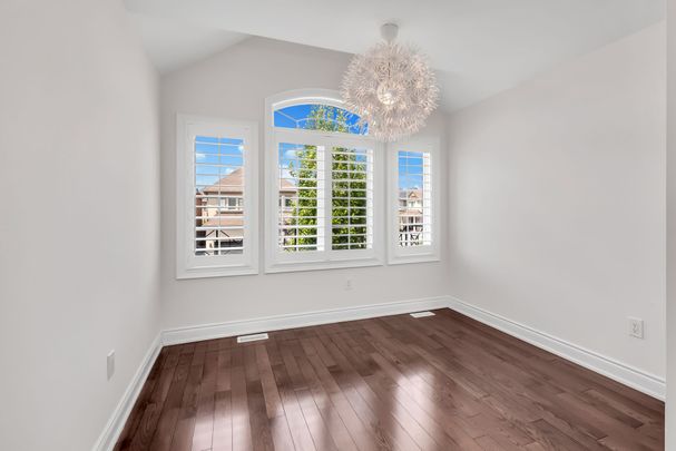 For Lease - 2394 Alstep Way, Oakville, Ontario - Photo 1