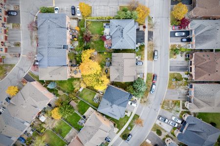 For Lease - 54 Amberhill Way, Aurora, Ontario - Photo 5