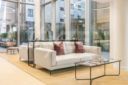 THE CLARENDON, 37 Clarendon Road, Watford - Photo 4