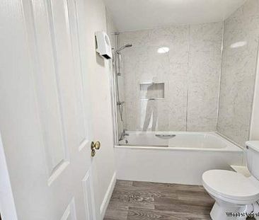 2 bedroom property to rent in Watford - Photo 5