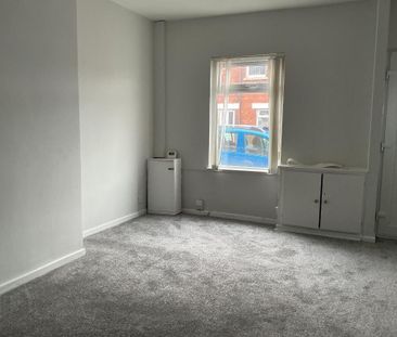 61 Ainsworth Drive, Belfast, BT13 3EJ - Photo 2