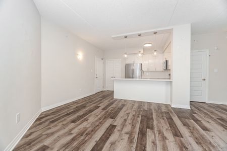 For Lease - 610 Farmstead Drive Unit# 320, Milton, Ontario - Photo 3