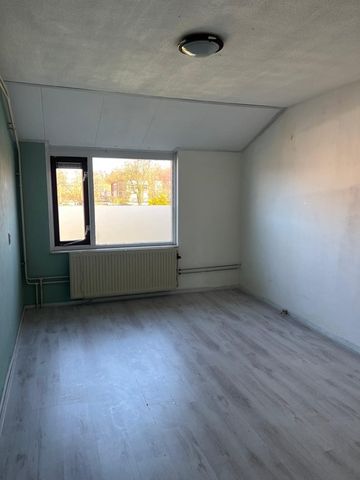 Te huur: Zeven Bosjes 132, 7609 GK Almelo - Foto 3