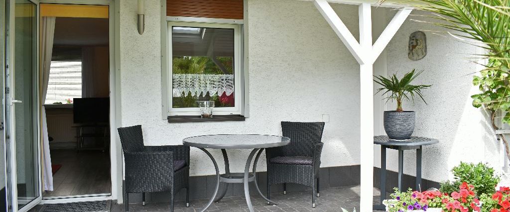 Misburg, kleines Häuschen mit schöner Terrasse in ruhiger Lage - Photo 1