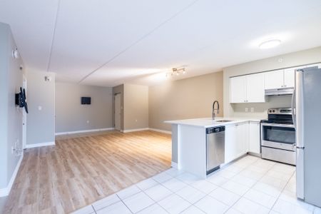 For Lease - 1460 Main Street Unit# 102, Milton, Ontario - Photo 5